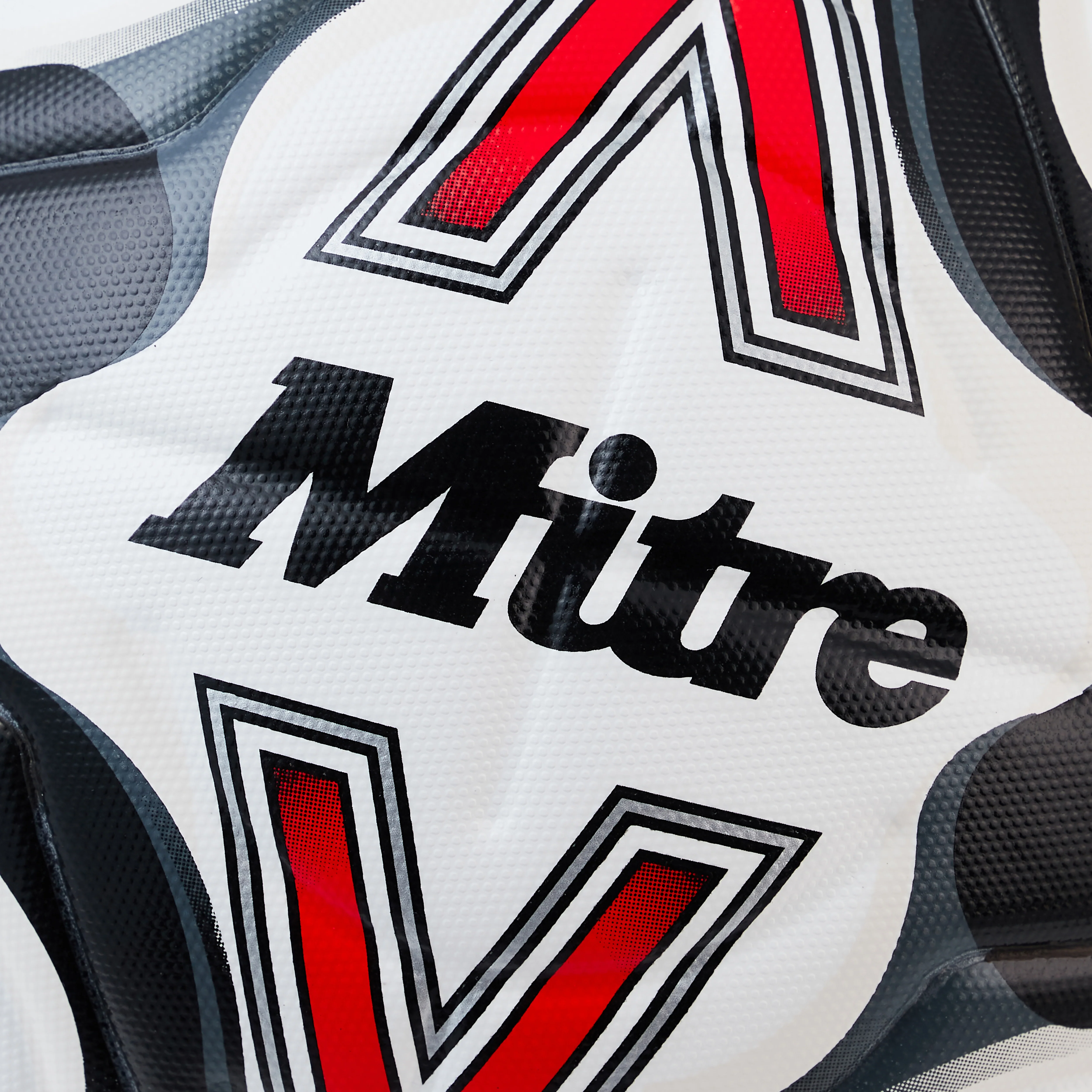 Delta Evo Football White/Black - Image 4