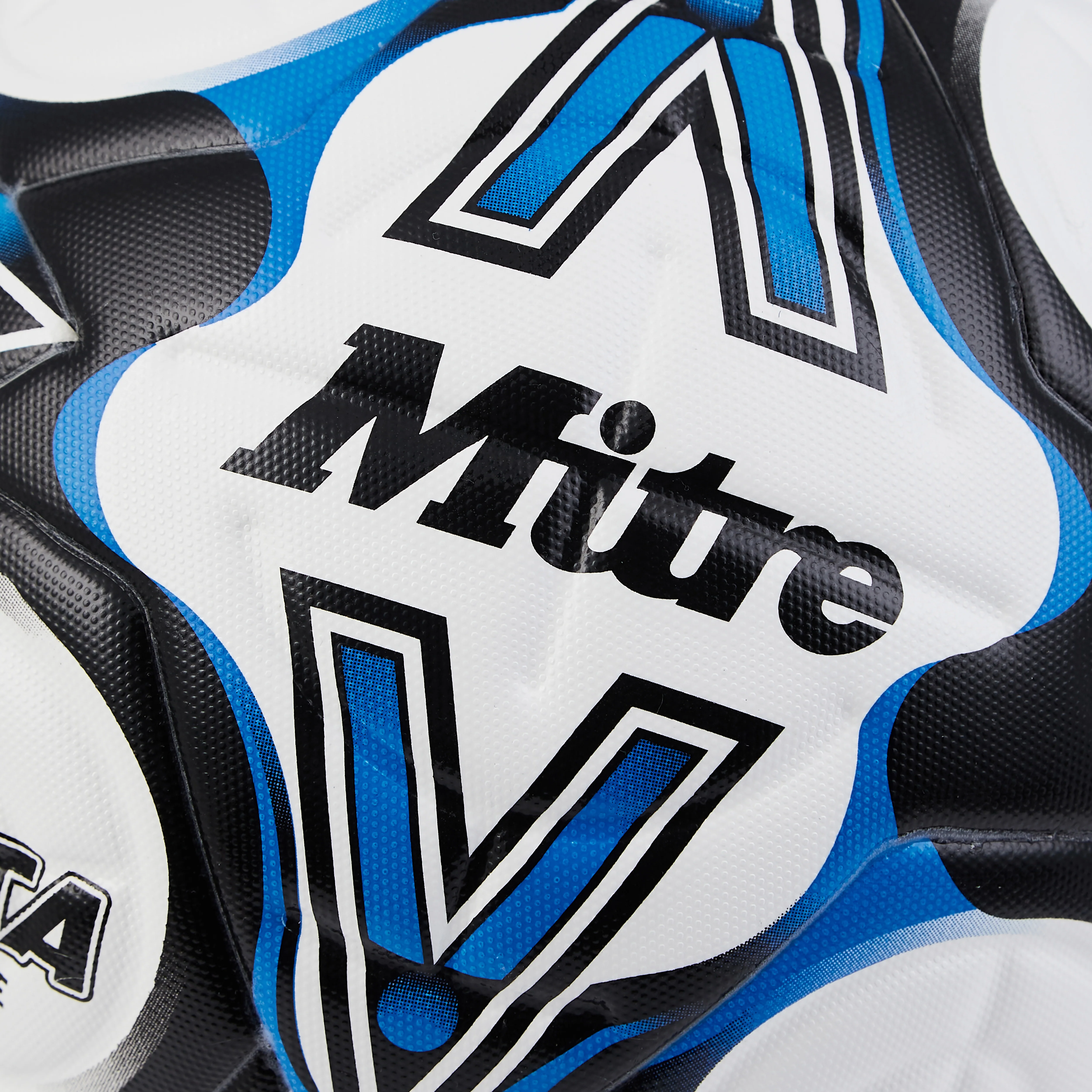 Delta One Football White/Black - Image 4
