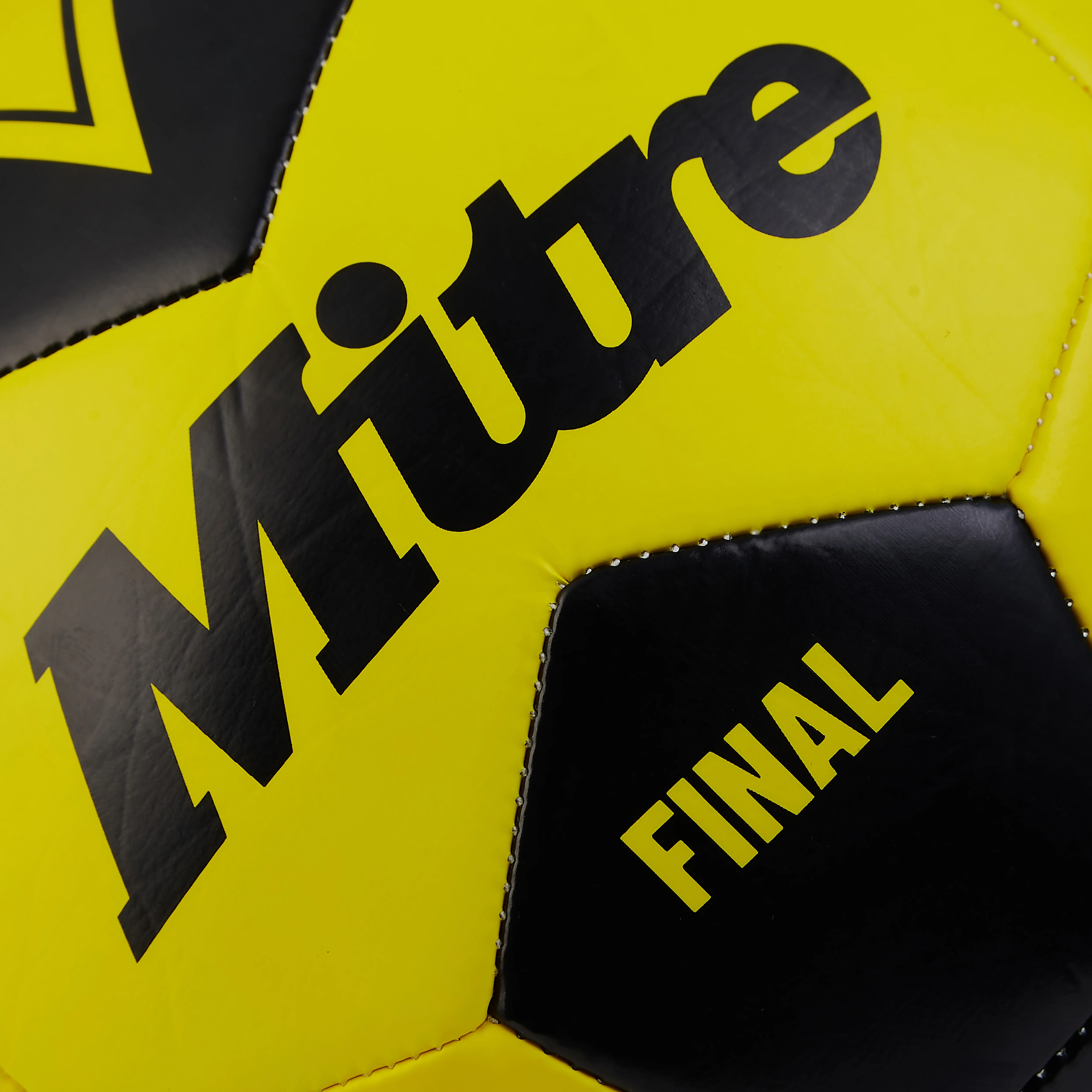 Final Football Yellow/Black - Image 4