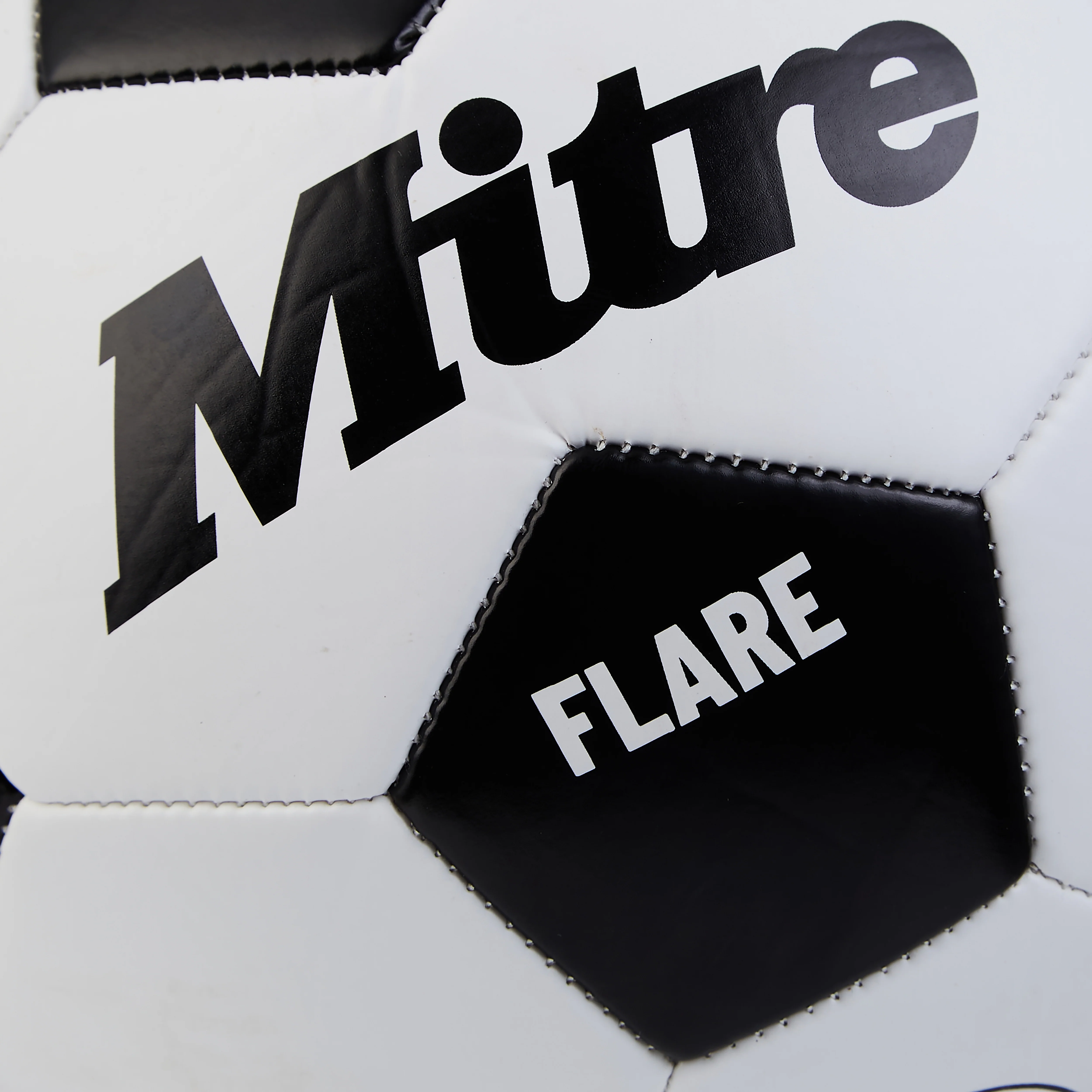 Flare Football White/Black - Image 4