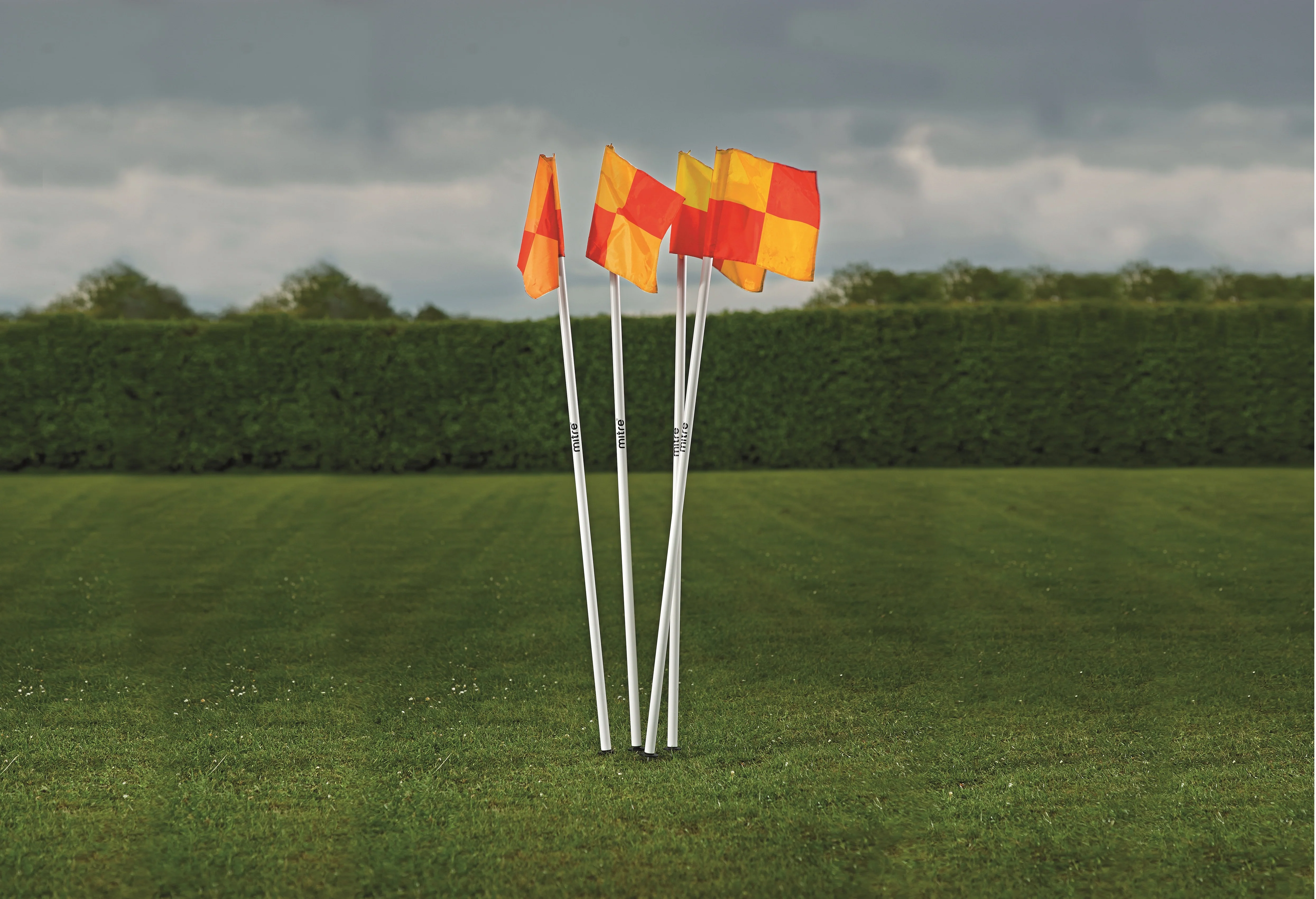 Standard Corner Flags White