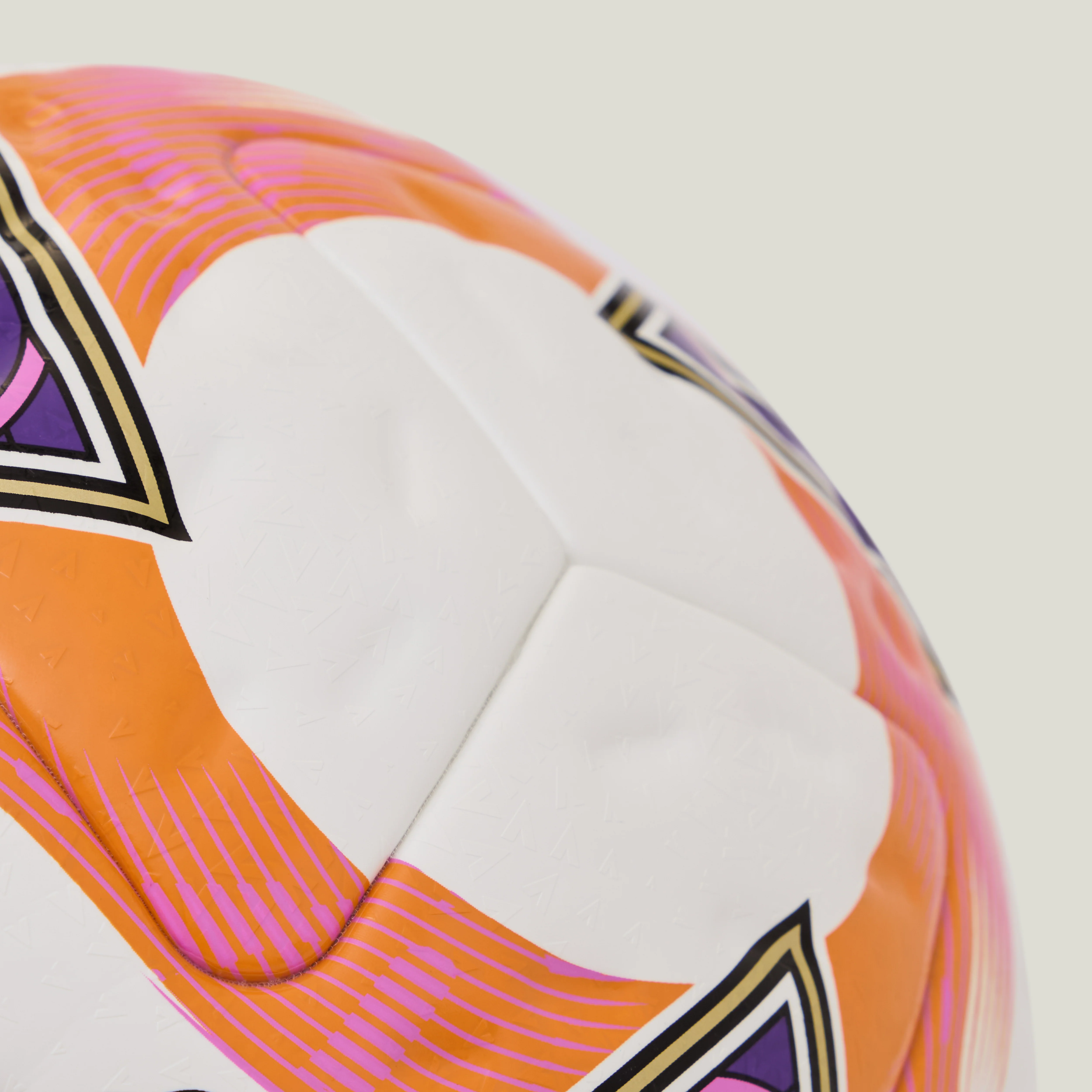 Ultimax One 26 Football White/Orange/Purple - Image 3